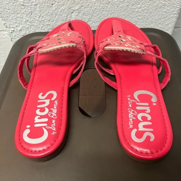 Circus by Sam Edelman Hot Pink Sandals - Picture 2 of 5